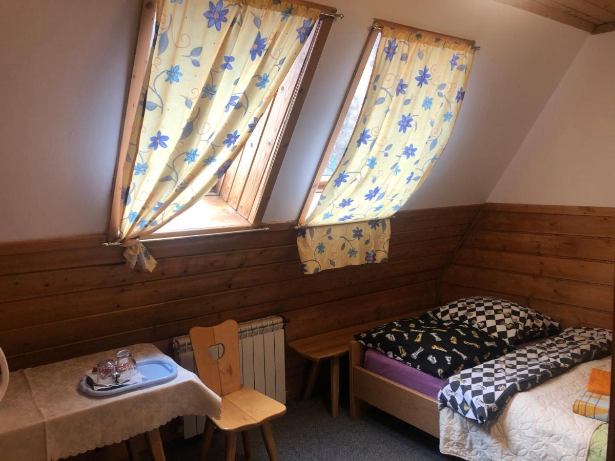 Camping Harenda Pokoje Goscinne I Domki 자코파네 외부 사진